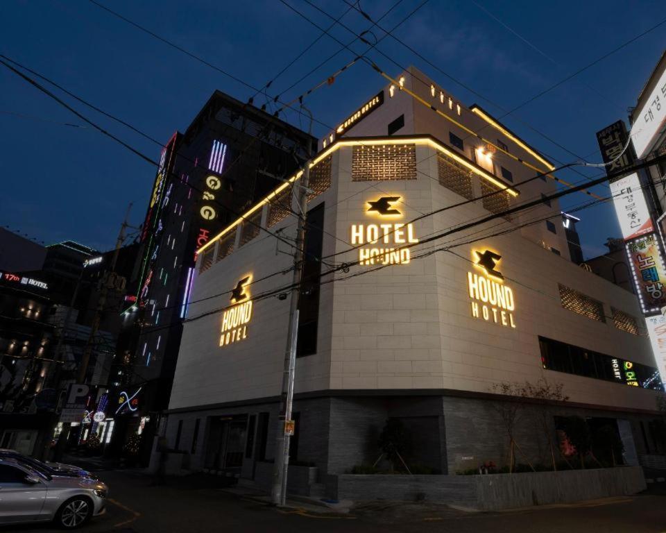 Hound Hotel Yeonsan Ciudad Metropolitana de Ciudad Metropolitana de Busan Exterior foto