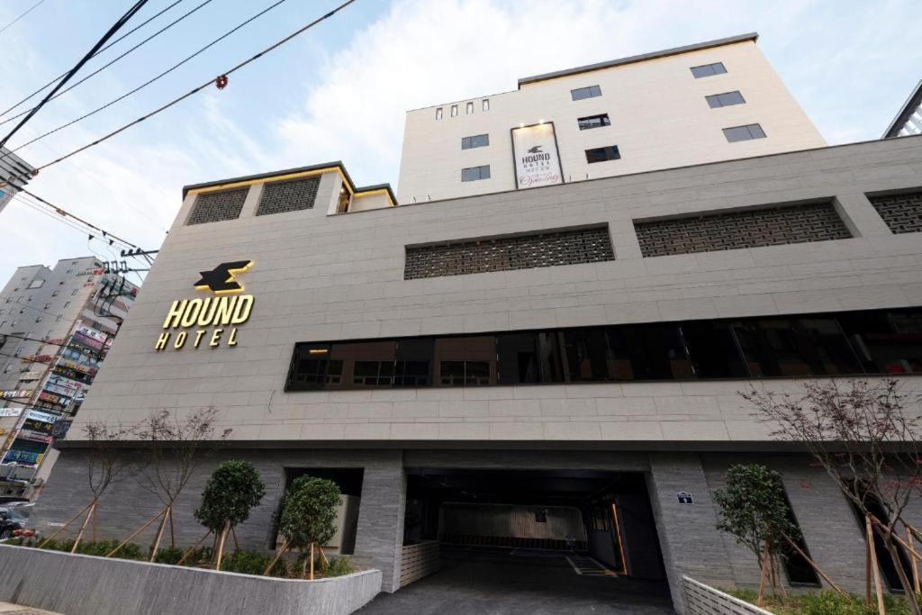 Hound Hotel Yeonsan Ciudad Metropolitana de Ciudad Metropolitana de Busan Exterior foto