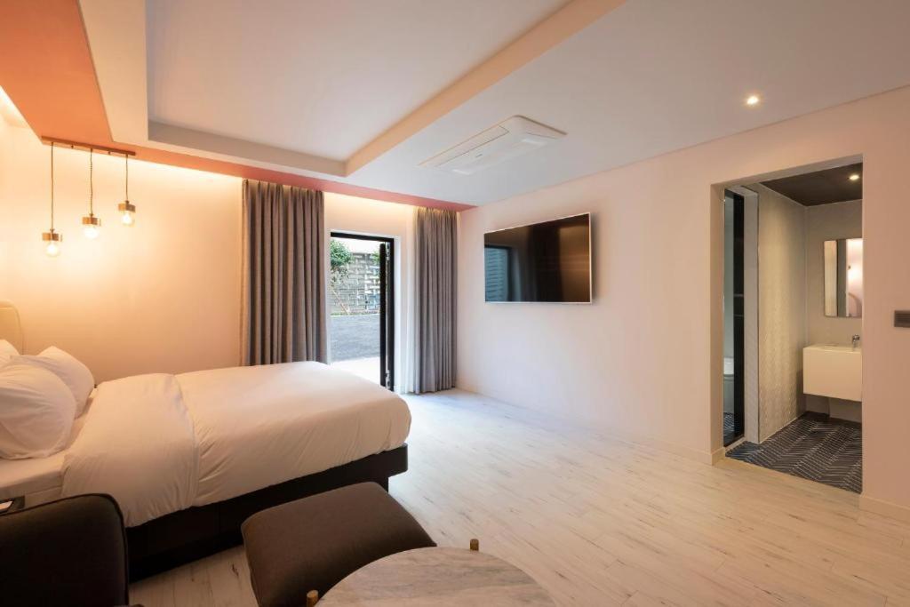 Hound Hotel Yeonsan Ciudad Metropolitana de Ciudad Metropolitana de Busan Exterior foto
